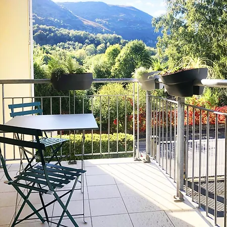 L Escapade Lourdaise Balcon Parking Wifi 아파트